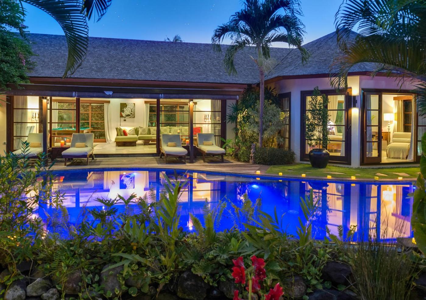 Lataliana Seminyak Villa Buitenkant foto